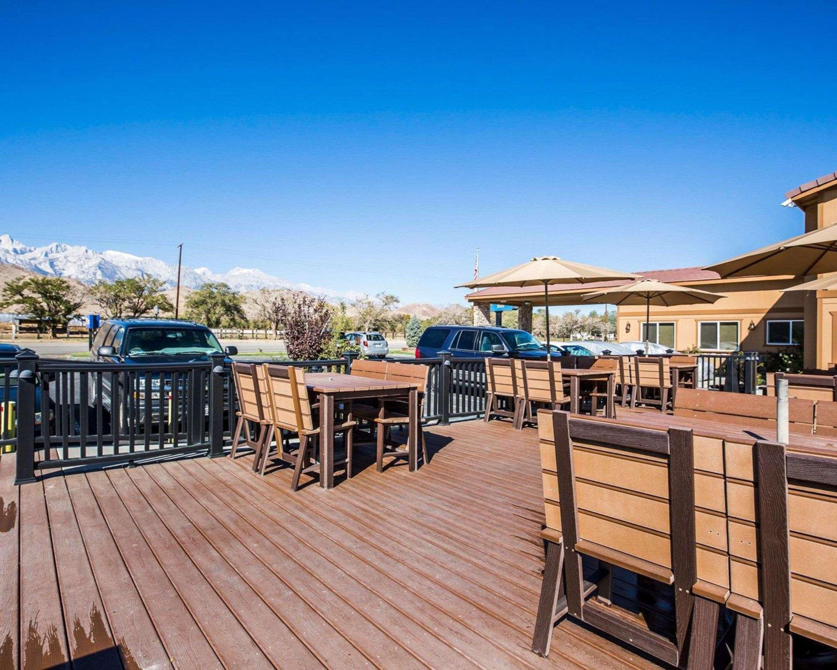 Quality Inn Lone Pine Near Mount Whitney Екстериор снимка